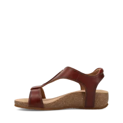 Taos Footwear Cork Support Sandals|Wedge Sandals*Showtime Cognac